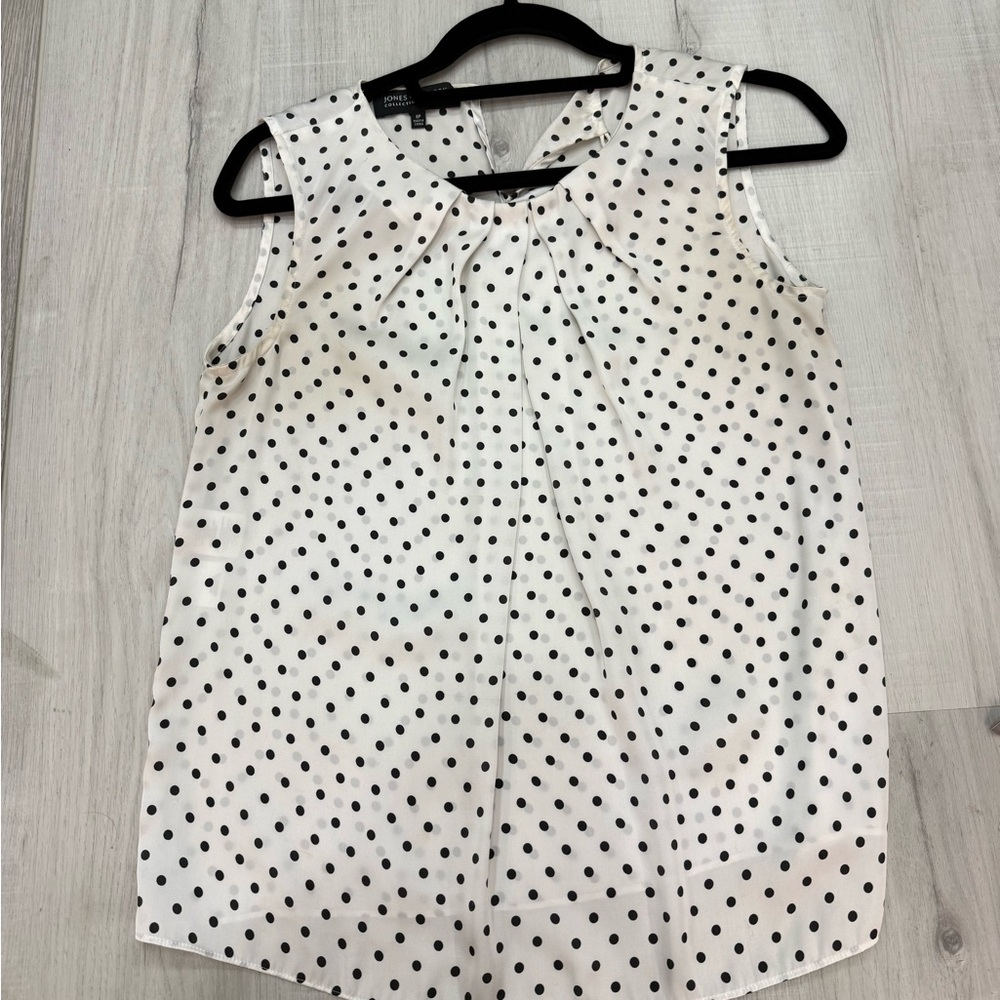 Polka Dot Sleeveless Blouse - White and Black